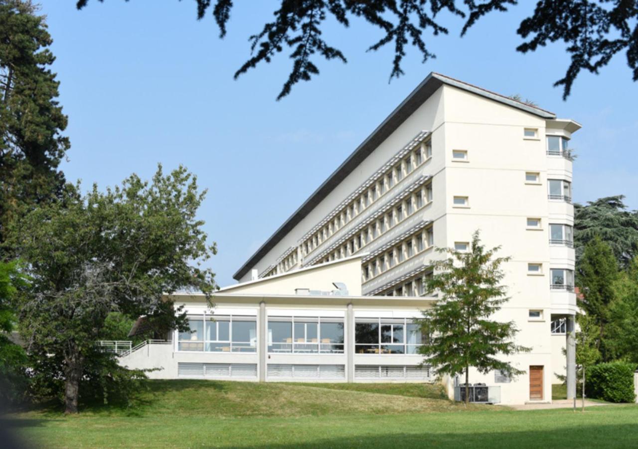 Hôtel Valpré Écully Esterno foto